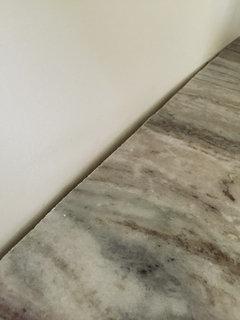 How To Fix Gap Between Backsplash And Wall: Easy DIY Solutions