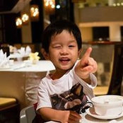 LS Lau's photo