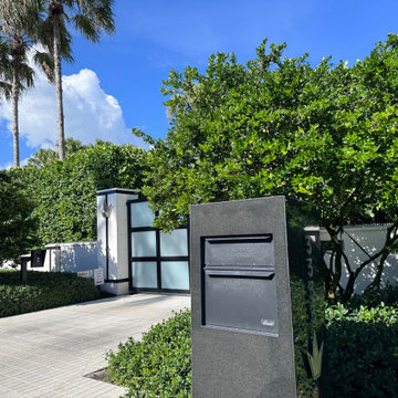 Nearly 1,000 Feet of Discreet Perimeter Security for a Gulf Coast Estate