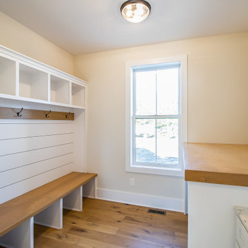 Entryways, Foyers & Hallways