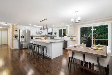 Trendy kitchen photo in Other