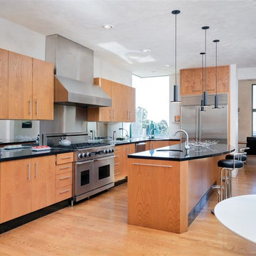 9 North Hill Court. Oakland, 94618