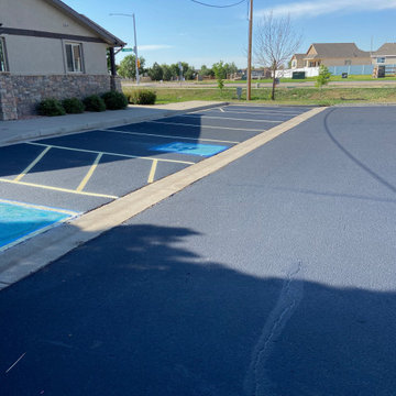 Asphalt installation