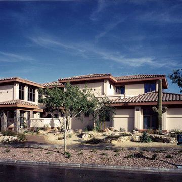 Tournament Hills Residence