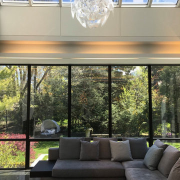 Lawrence Manor – Light Fixture