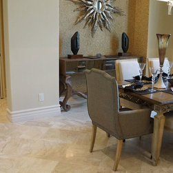 Queen Tile - Products