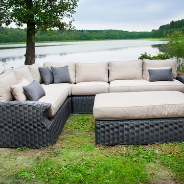 Toja Patio Furniture - Azores Sectional Set - At The Lake