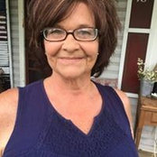 Shari Phillips's photo