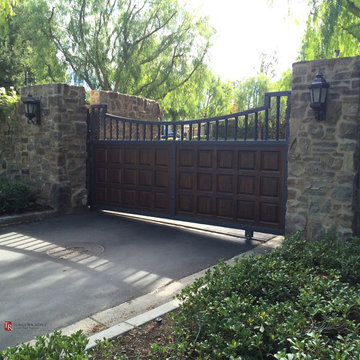Newport Coast Rolling Vehicular Entry Gate