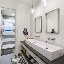 Syan’s Bathroom
