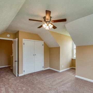 4 Bedrooms!