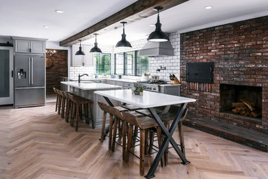Inspiration for a cottage kitchen remodel in St Louis