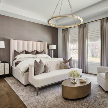Cresta Bella - Furnishings, Lighting, Wallpaper and Wood Accent Walls