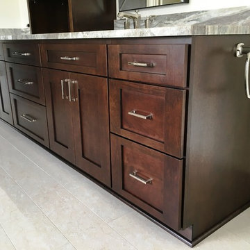 MASTER BATHROOM - Free Standing Tub / Crema Marfil Tile / White Reef Granite