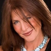Hollie Benson_Dowds foto