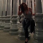 Dee Wong's photo