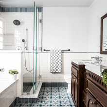 Ruthie Bathroom
