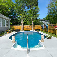 Pool & Backyard