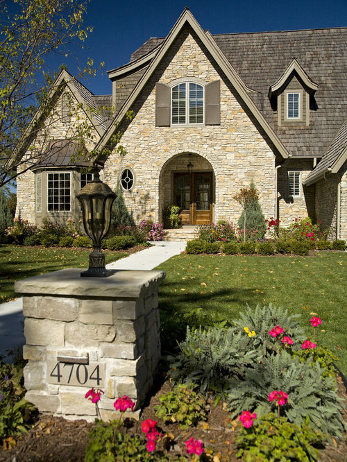Houzz Driveway Pillars Design Ideas & Remodel Pictures