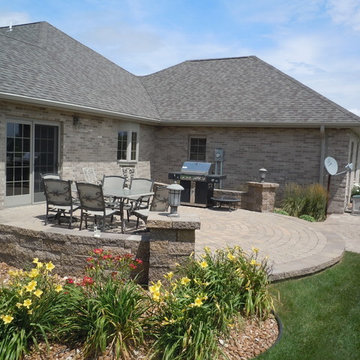 Multi-Level Patio - Laurel, NE