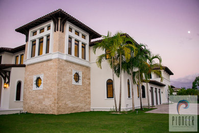 Mediterranean exterior home idea in Miami