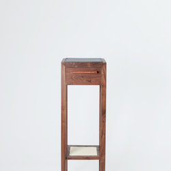 Caulos - Stand - Products