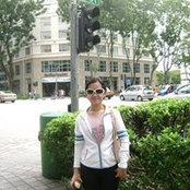 Putri Ramadhanis foto