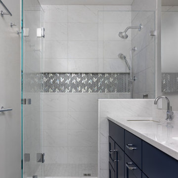 Junior Master Bath