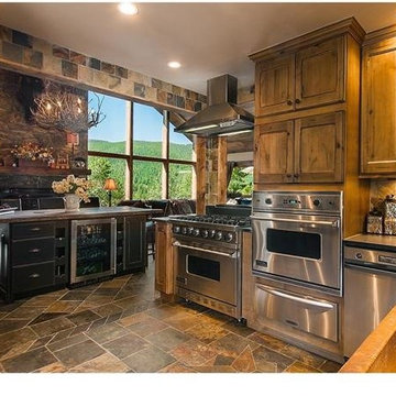 Upper Bear Creek Kitchen