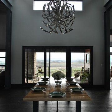 Contemporary Devil's Backbone Whole Home