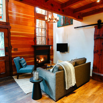 Upscale Treehouse