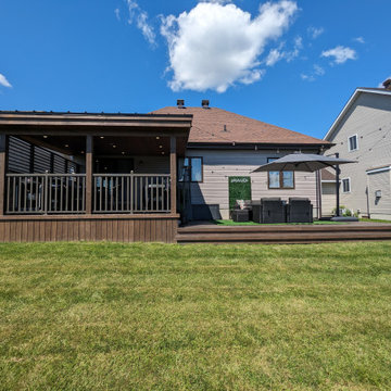 Grill-Master Deck
