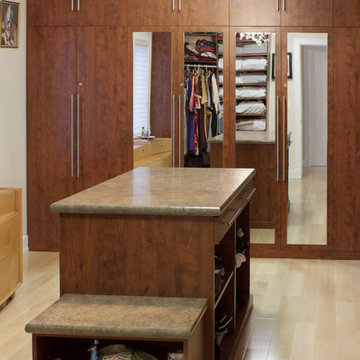 Sari and Bangle Bracelet Master Closet