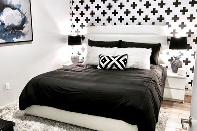 Bedroom - modern bedroom idea in Philadelphia
