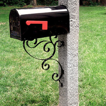 Granite Mailbox Post with White Post Cap