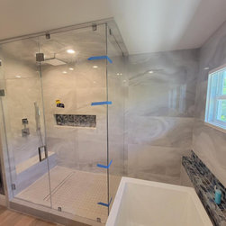 Polaris - Encinitas - Shower Doors