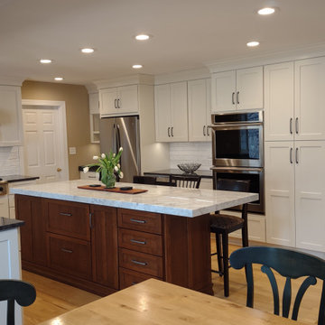 Transition Kitchen with dry bar