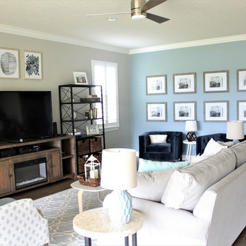 Contemporary Great Room - St. John's County