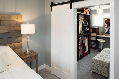Bedroom photo in Los Angeles