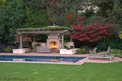 Design ideas for a traditional pool in San Francisco.