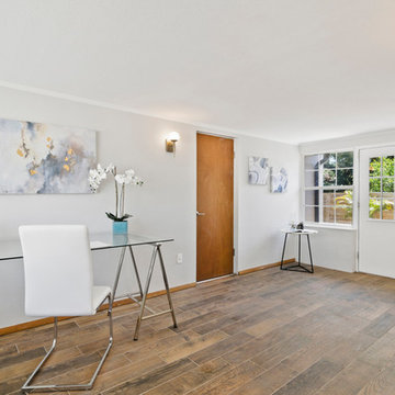 Ivanhoe Midcentury