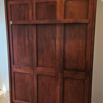 Square Shaker Panel Murphy Wall Bed with 6 Flat Panels, Shelf Leg and Flat Trim