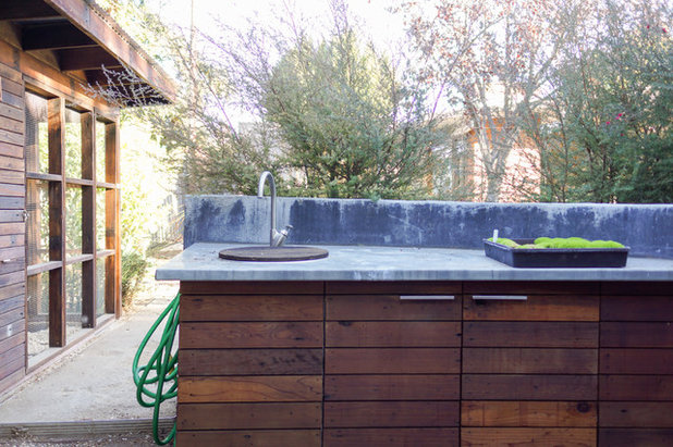 Midcentury Landscape by Hoi Ning Wong