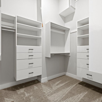 The Sterling: Custom Home