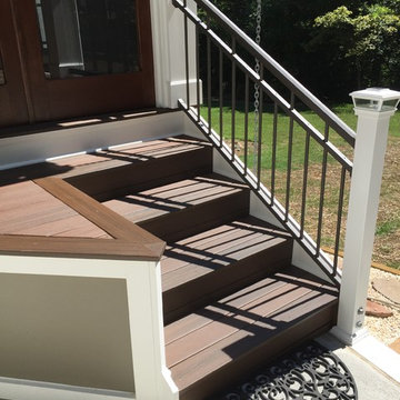 532 - Screen Porch