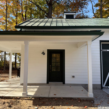 Centerville Rd Golf Simulator Building