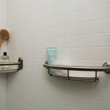 Wyntre Brooke Master Bath - Grab bars/Shower Caddies