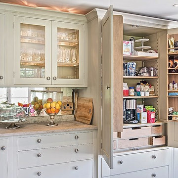 Tutts Clump - Restored Cottage with Bespoke Kitchen & Joinery