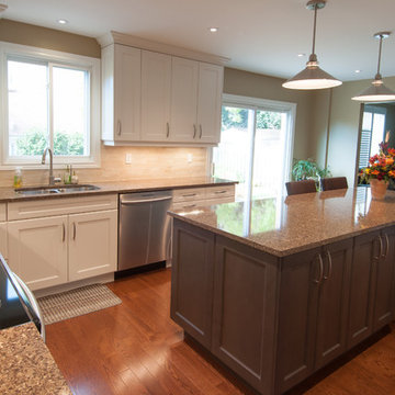 Millcroft Transitional Kitchen