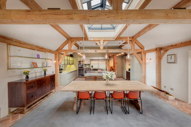 Kitchen - Exposed Beams